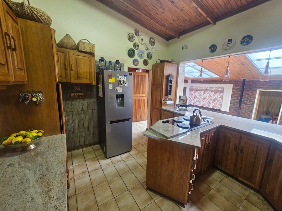 5 Bedroom Property for Sale in Panorama Free State